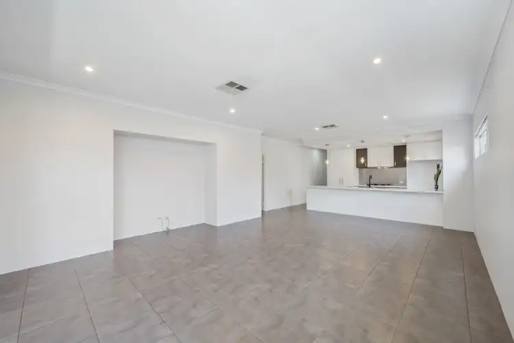 Seventh view of Homely house listing, 28 Litchfield Circle, Wandi WA 6167