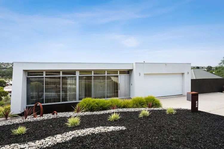 1 Banks Court, Belmont VIC 3216