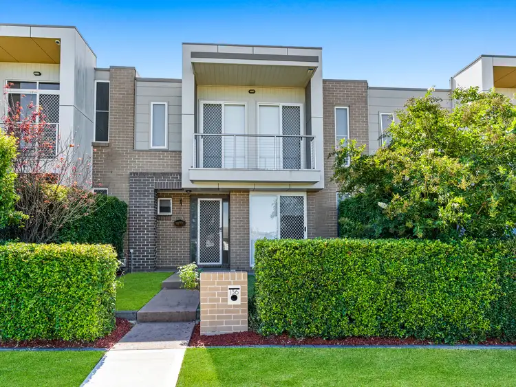 136 Liz Kernohan Drive, Elderslie NSW 2570