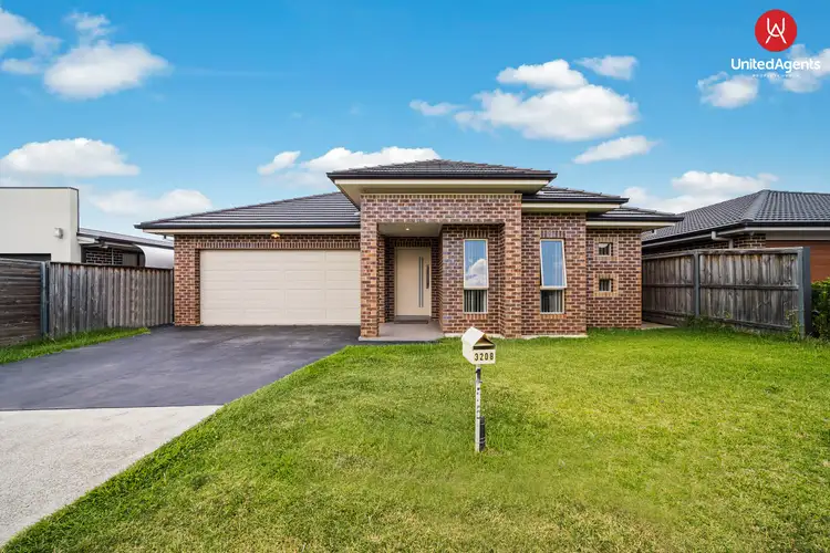 Main view of Homely house listing, 156 Rosedale Circuit, Carnes Hill NSW 2171