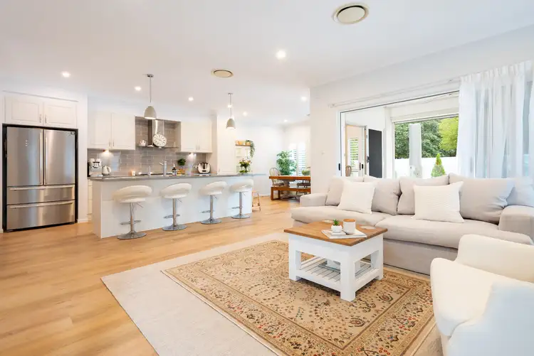 38 South Quay Drive, Biggera Waters QLD 4216