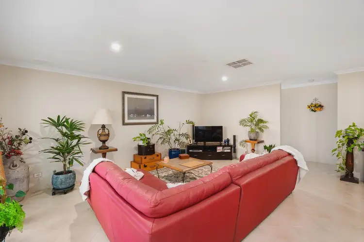 Sixth view of Homely house listing, 4 Cezanne Way, Yalyalup WA 6280