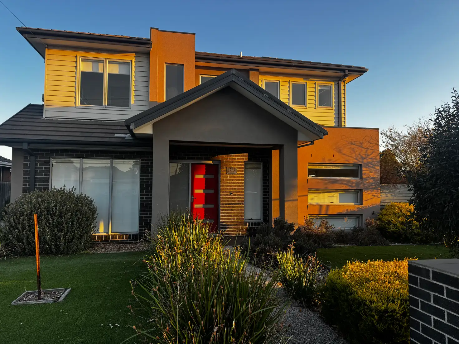 Main view of Homely townhouse listing, 1/212 Civic Pde, Altona VIC 3018