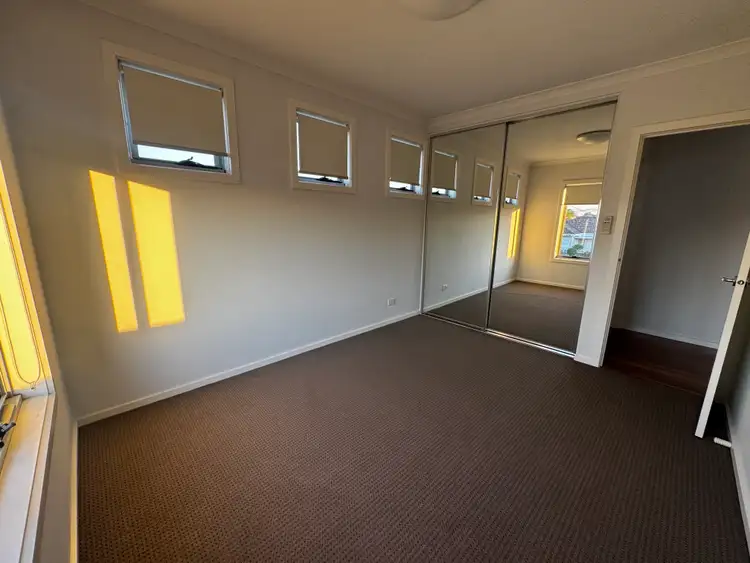 Fifth view of Homely townhouse listing, 1/212 Civic Pde, Altona VIC 3018