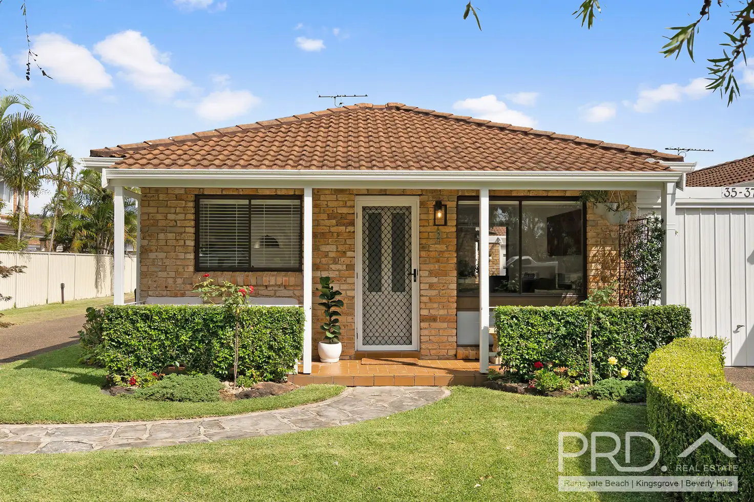 Main view of Homely villa listing, 2/35-37 Walter Street, Sans Souci NSW 2219