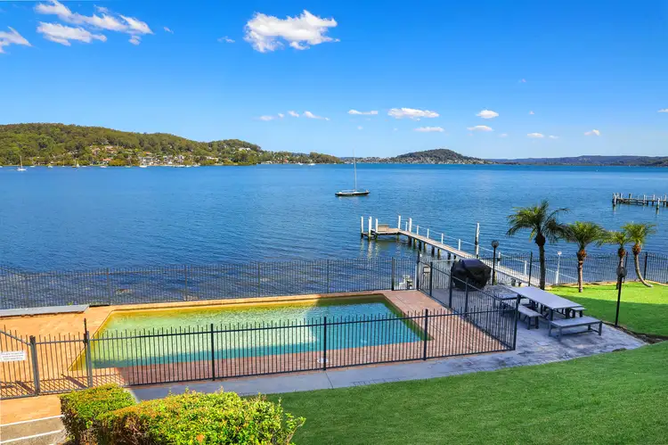 9/53-55 Caroline Street, East Gosford NSW 2250