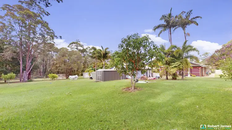 9 Ironbark Court, Lake Macdonald QLD 4563