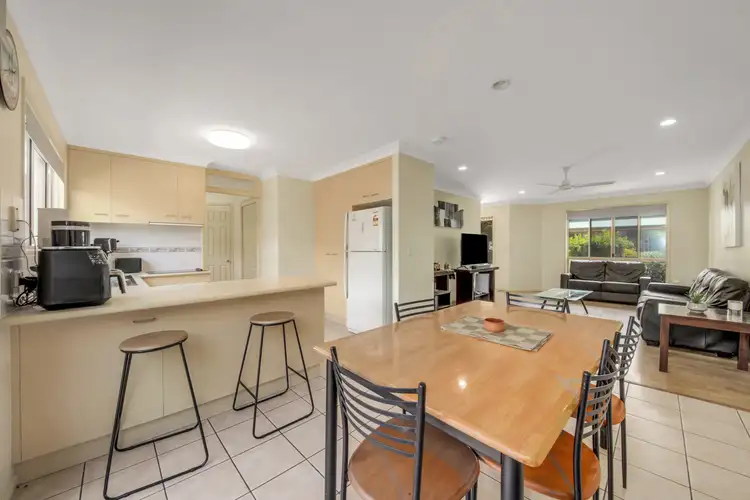 Sixth view of Homely unit listing, 4/7-11 Central Lane, Gladstone Central QLD 4680