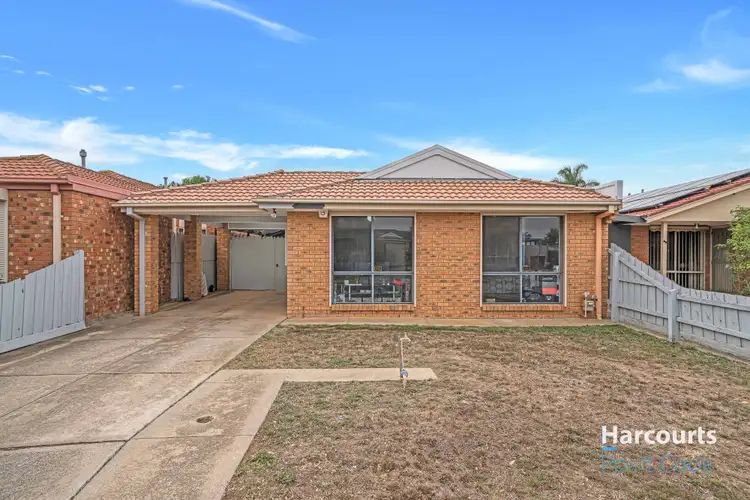Second view of Homely house listing, 40 Karinya Close, Werribee VIC 3030