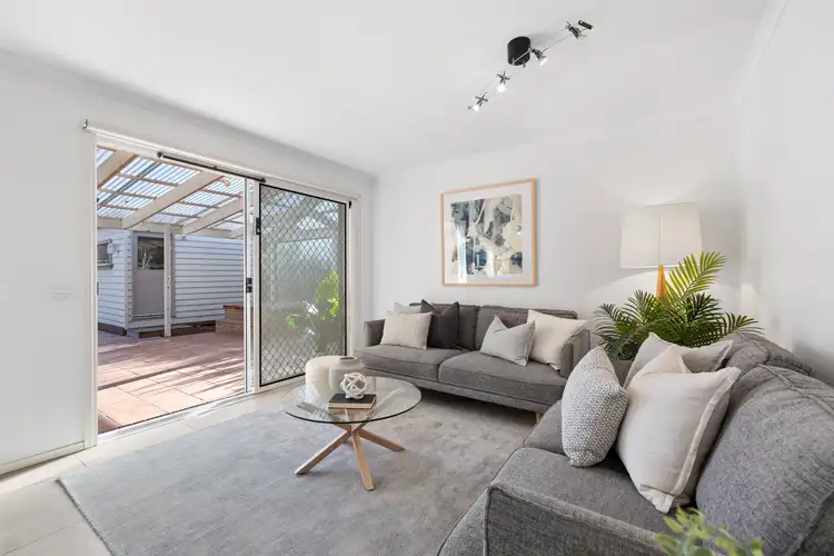 Fifth view of Homely house listing, 10 Liddamore Court, Rowville VIC 3178