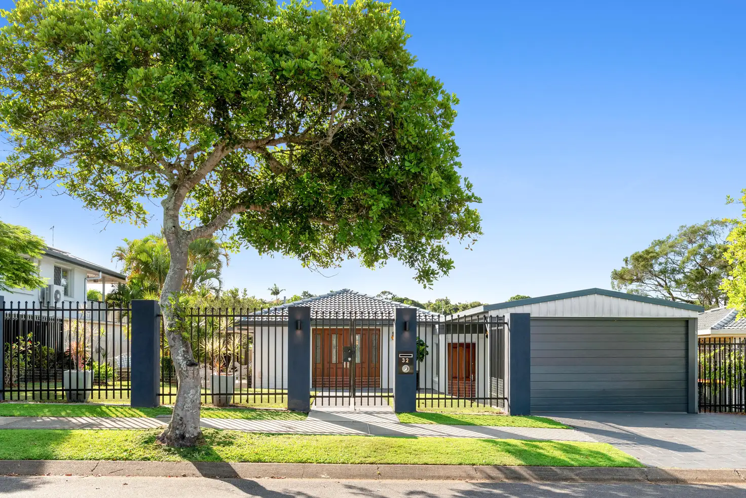 Main view of Homely house listing, 32 Lilyvale Street, Mansfield QLD 4122