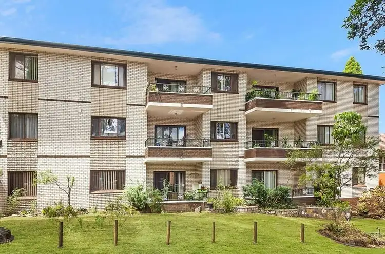 10/10-14 St Georges Pde, Hurstville NSW 2220