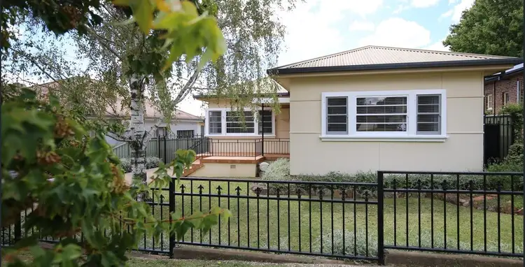 93 Franklin Road, Orange NSW 2800