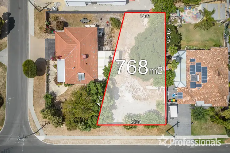 32 Wilkie Avenue, Yanchep WA 6035
