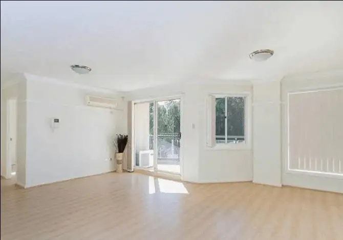 303/91a BRIDGE ROAD, Westmead NSW 2145