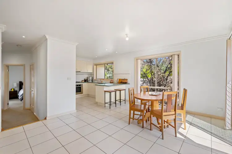 Fifth view of Homely unit listing, 2/19 Yarran Grove, Bayswater VIC 3153