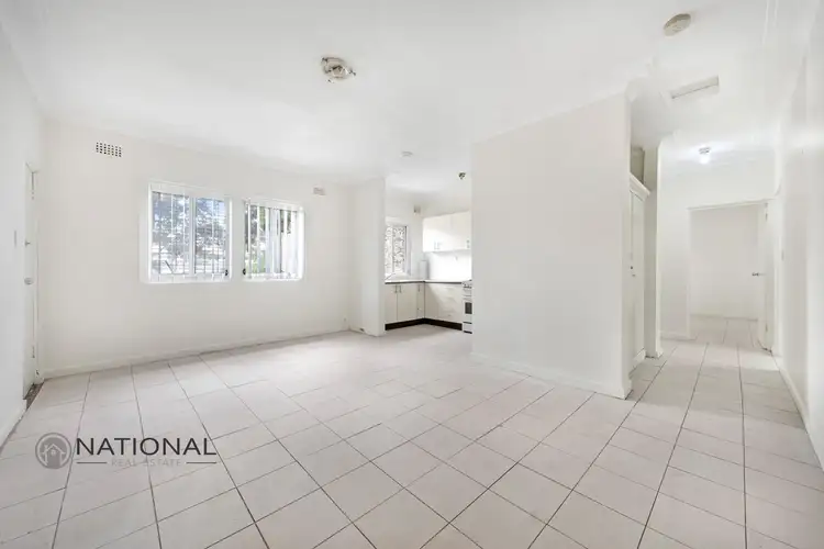 2/270 Guildford Rd, Guildford NSW 2161