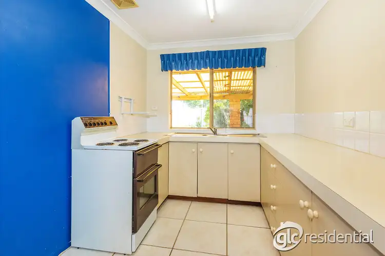 Fourth view of Homely house listing, 4/15 Mason Court, South Lake WA 6164