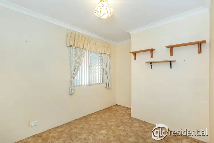 Sixth view of Homely house listing, 4/15 Mason Court, South Lake WA 6164