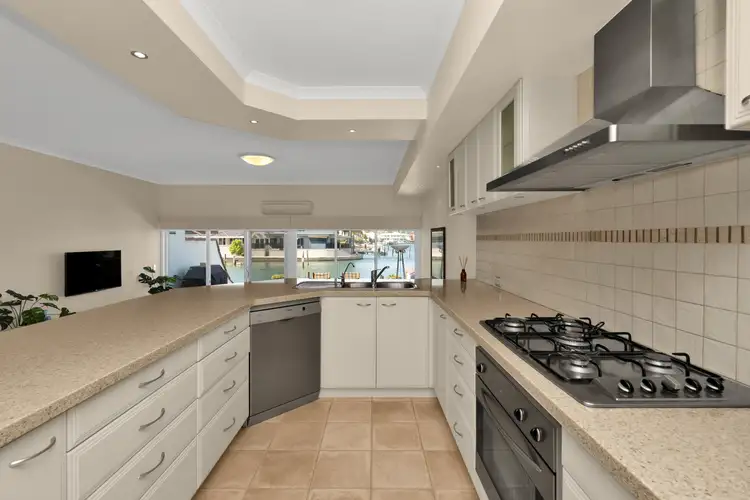 Fifth view of Homely house listing, 8/20 Baruna Court, Halls Head WA 6210