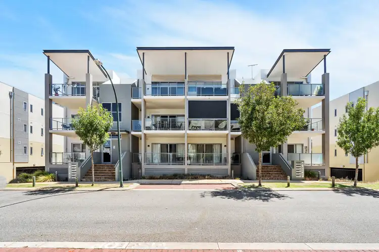 5/5 Ibera Way, Success WA 6164