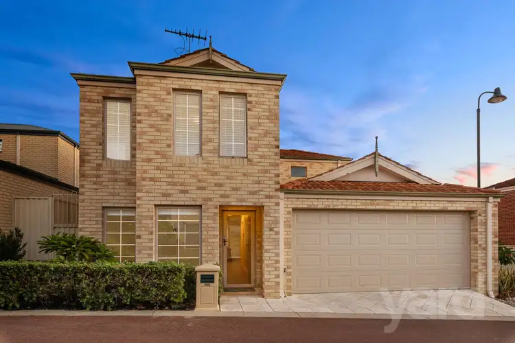 10 Doig Court, Bicton WA 6157