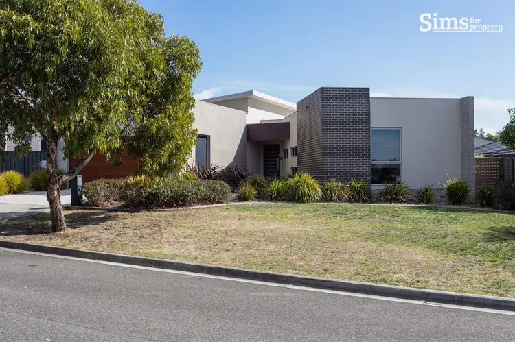 2/21 Legges Crescent, Prospect TAS 7250