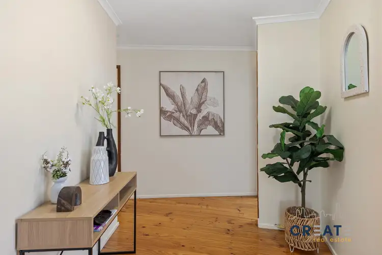 Second view of Homely house listing, 7 Finchley Place, Kealba VIC 3021