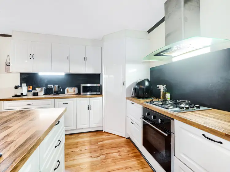 Fifth view of Homely house listing, 40 Roberts Road, Cranbourne VIC 3977