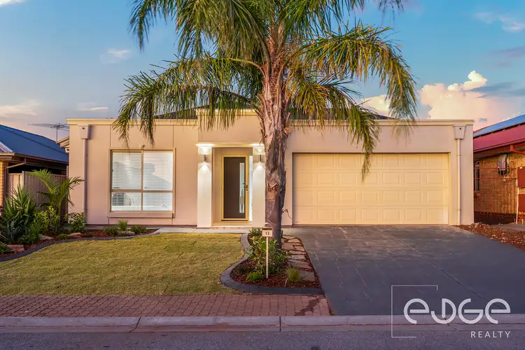 13 Christine Circuit, Craigmore SA 5114