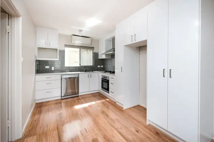 4 Gadsdon Street