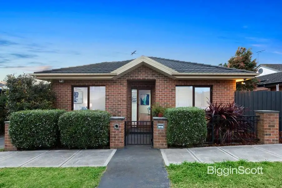 Main view of Homely unit listing, 1/1 Marion Street, Bentleigh VIC 3204