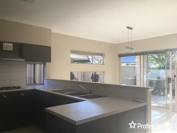 123 Boardman Road, Canning Vale WA 6155