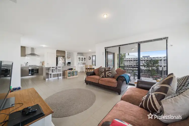 Sixth view of Homely house listing, 3/8 Evesham Drive, Ellenbrook WA 6069