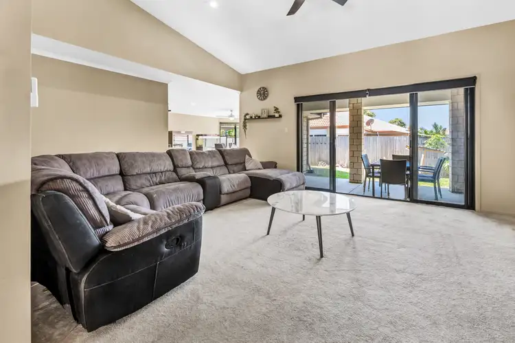 Fifth view of Homely house listing, 2 Dine Court, Upper Coomera QLD 4209