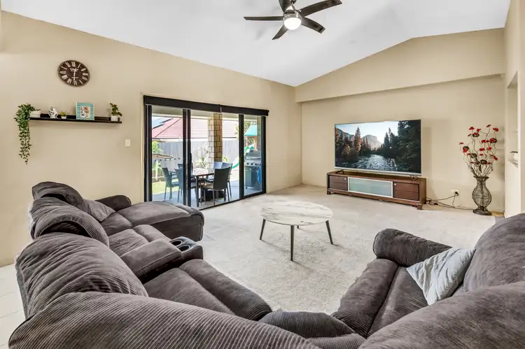 Sixth view of Homely house listing, 2 Dine Court, Upper Coomera QLD 4209