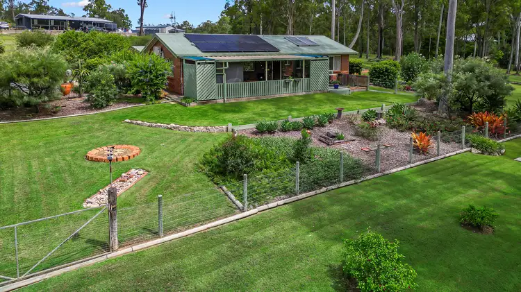 12 Munro Court, Mcilwraith QLD 4671
