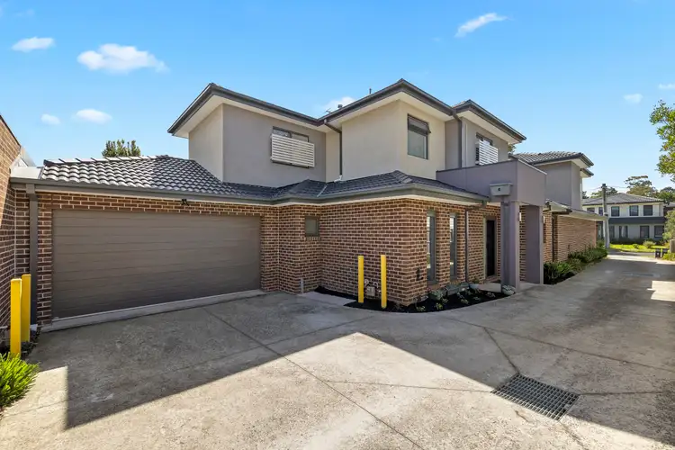 2/5 Damar Avenue, Boronia VIC 3155