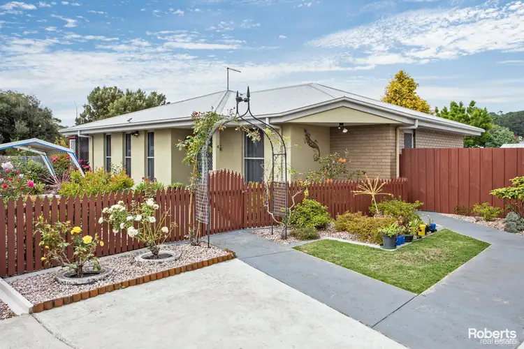 4/2-3 Washington Drive, Stony Rise TAS 7310