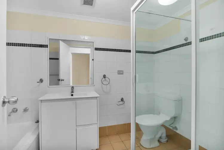 Fifth view of Homely apartment listing, 51/2 Hythe Street, Mount Druitt NSW 2770