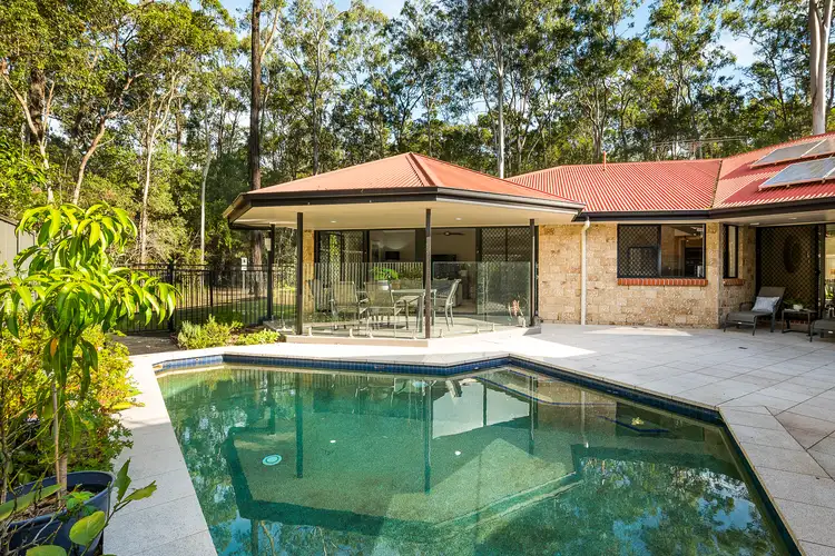 37 Fred Campbell Drive, Albany Creek QLD 4035