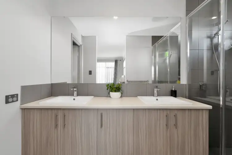 Fifth view of Homely house listing, 5 Dalkeith Rise, Ravenswood WA 6208
