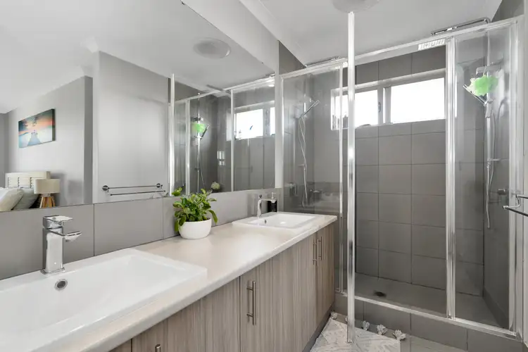 Sixth view of Homely house listing, 5 Dalkeith Rise, Ravenswood WA 6208