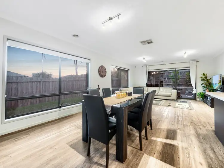 Sixth view of Homely house listing, 1 Maplewood Court, Cranbourne North VIC 3977