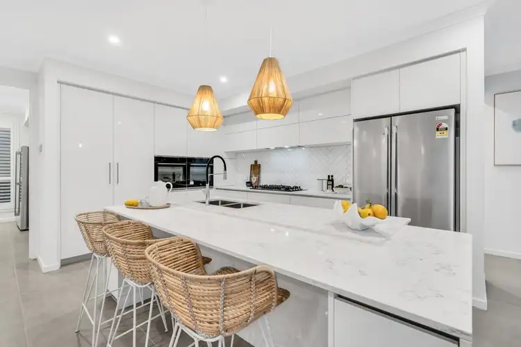 Fifth view of Homely house listing, 8 Carrington Drive, Mickleham VIC 3064