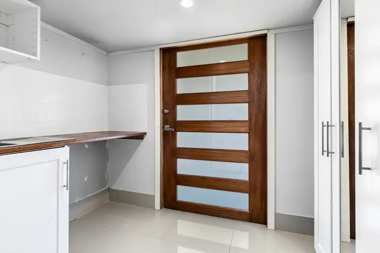 Sixth view of Homely house listing, 5 Lucken Place, Bibra Lake WA 6163