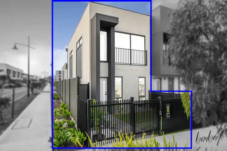 Second view of Homely house listing, 1 Lapis Walk, Craigieburn VIC 3064