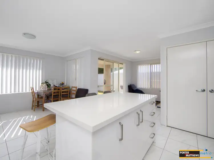 Sixth view of Homely house listing, 9/71 River Avenue, Maddington WA 6109