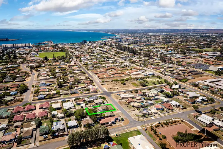 Second view of Homely house listing, 118 Francis Street, Beachlands WA 6530