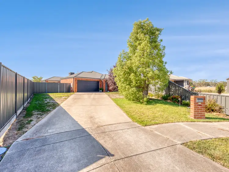 13 Stapleton Court, Benalla VIC 3672